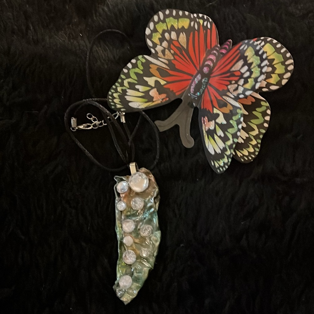 Handmade Reversible Necklace - Picture 14 of 16